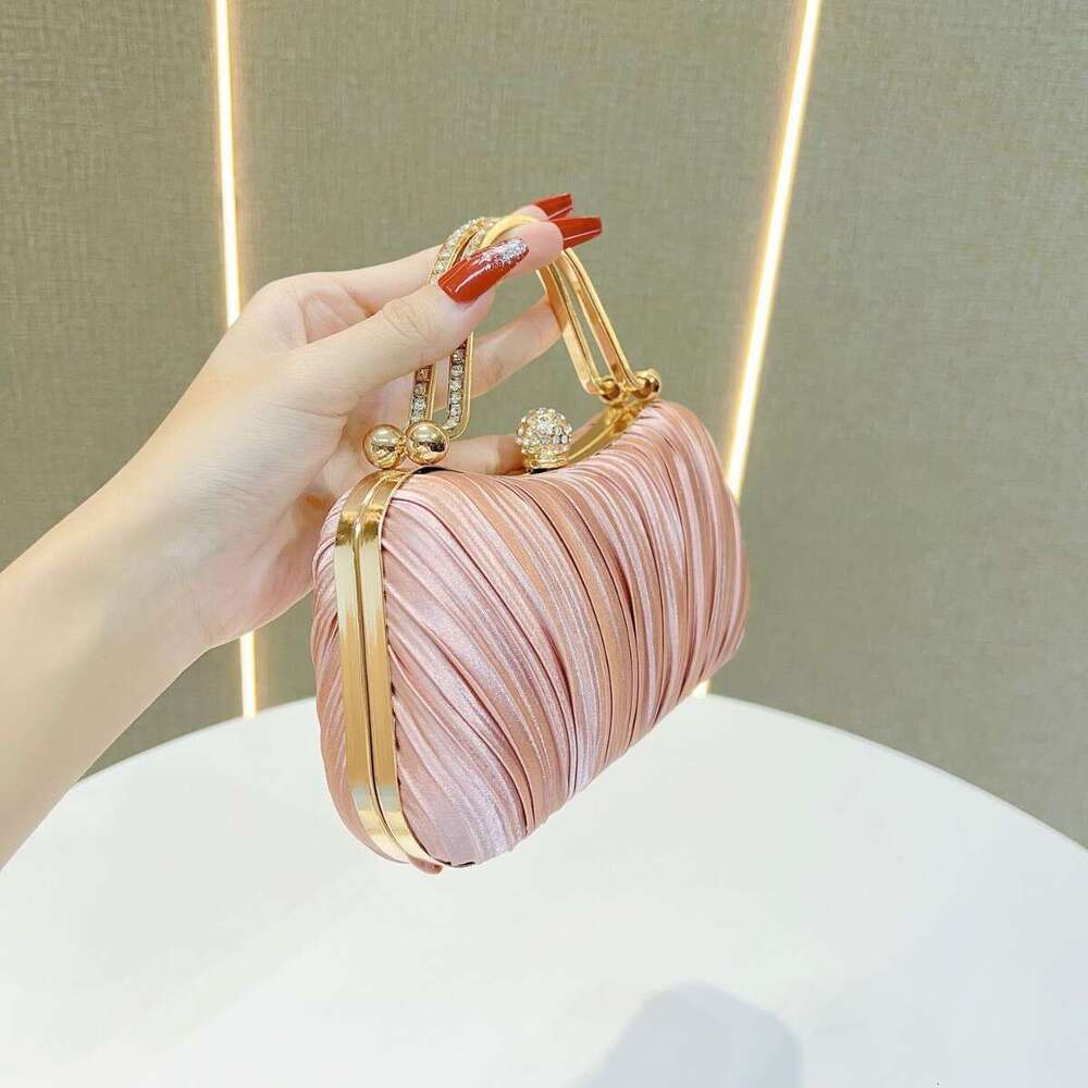 Dinner Bag New Banquet Pleated Solid Color Handbag Single Shoulder Simple And Versatile Trendy Pearl Bag Korean Version Women S Bag KQ