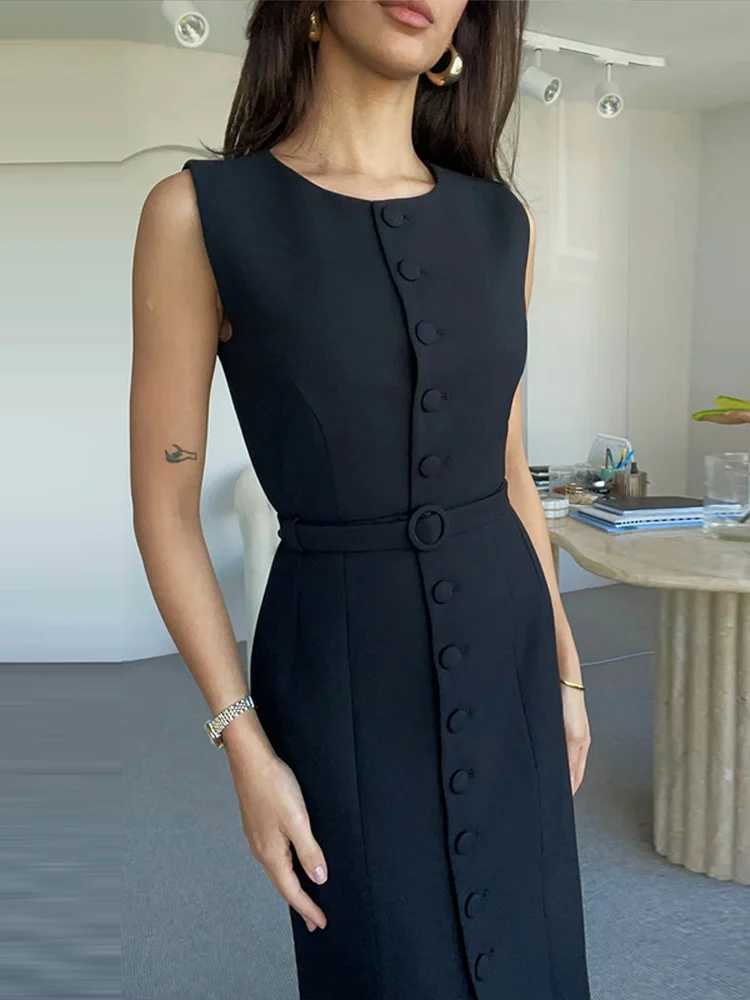 Womens long summer casual simple solid sleeveless round neck single chest dress fastened waist lace workwear W250430