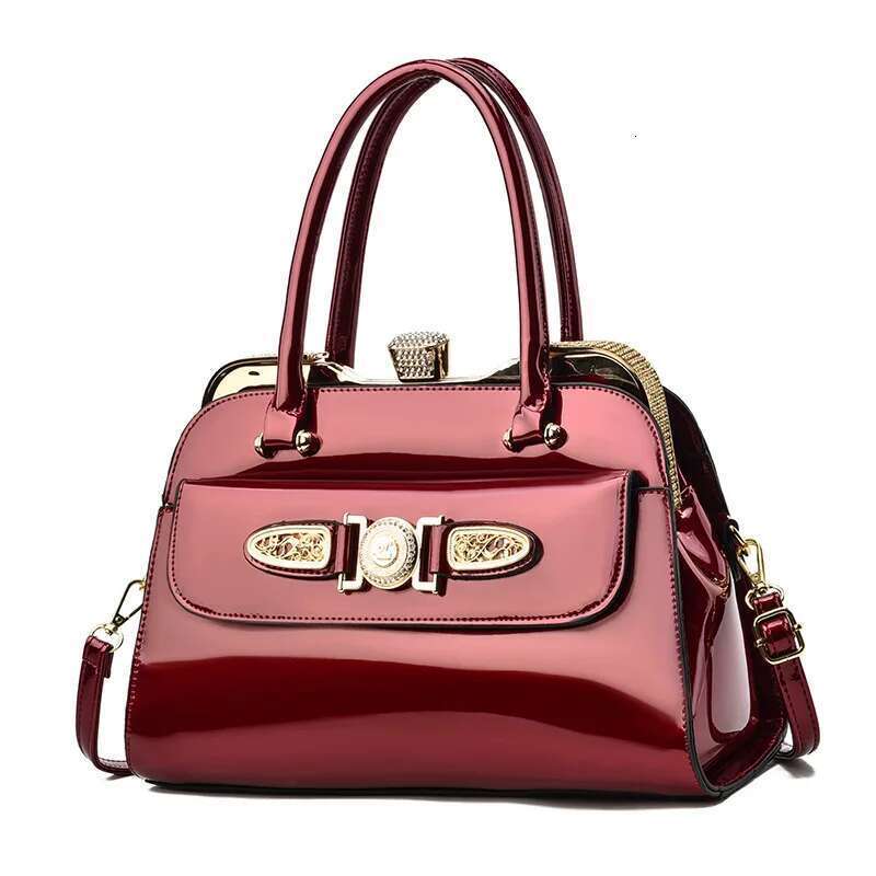 Spring and summer new patent leather metal buckle steel frame handbag banquet dress daily one-shoulder cross-body women's bag