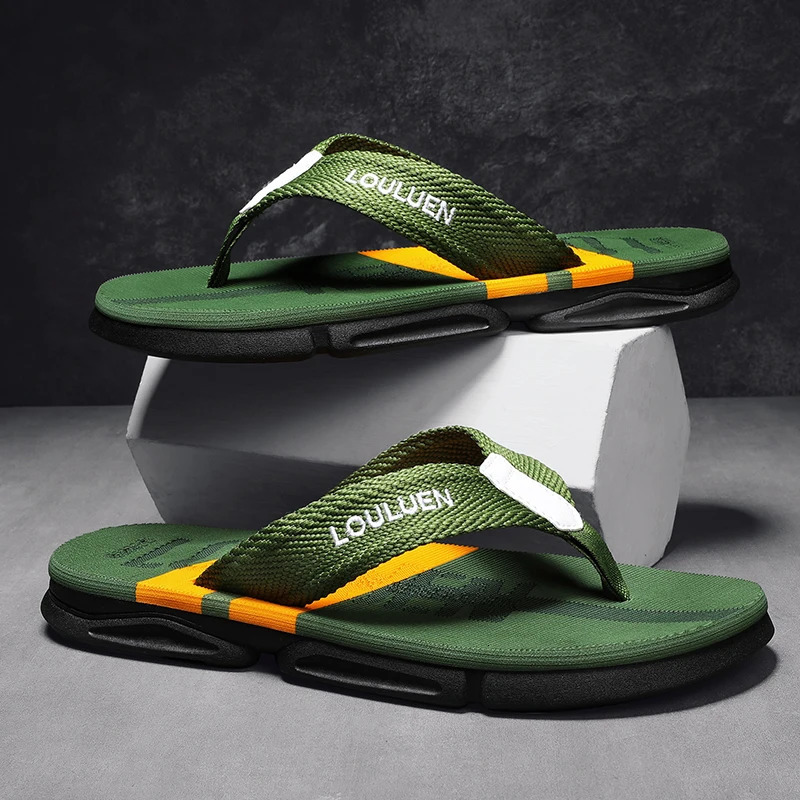High Quality Fashion Men Flip Flops Summer Beach Flip Flops Men Casual Breathable Antiskid Beach Slippers Men Summer Outdoor 250428