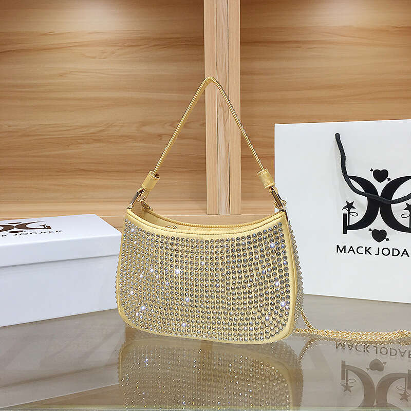 designer Women's bag Handheld for women with a sense of luxury, exquisite banquet new diamond chain crossbody bag, single shoulder bag