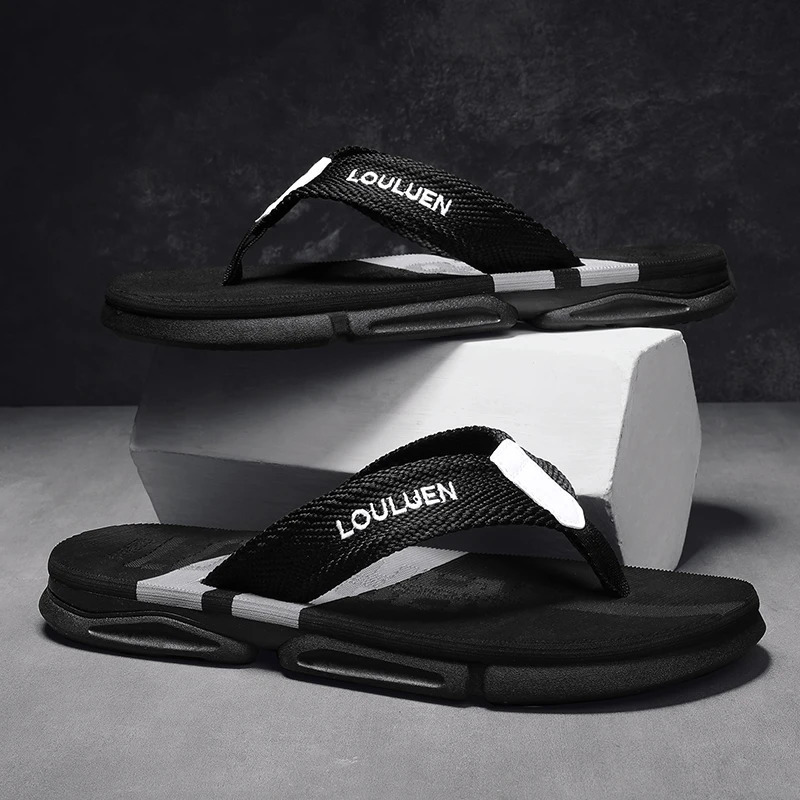 High Quality Fashion Men Flip Flops Summer Beach Flip Flops Men Casual Breathable Antiskid Beach Slippers Men Summer Outdoor 250428