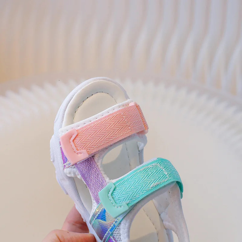 Childrens Sandals Summer Soft Bottom Princess Version Childrens Shoes Little Girls Beach Shoes Girls Shoes 250430