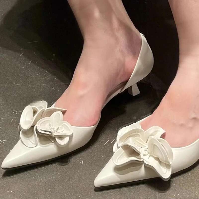 New Elegant Pointed toe Slip-on Wedding Kitten Heel Flower Low Heels Sexy Party Dress Shoes Women