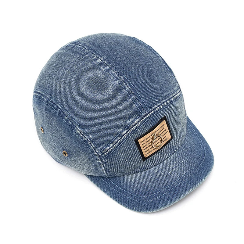 Womens letter metal logo denim baseball cap short Brim Washed Distressed hat Korean style sun protection snaps hat 250430