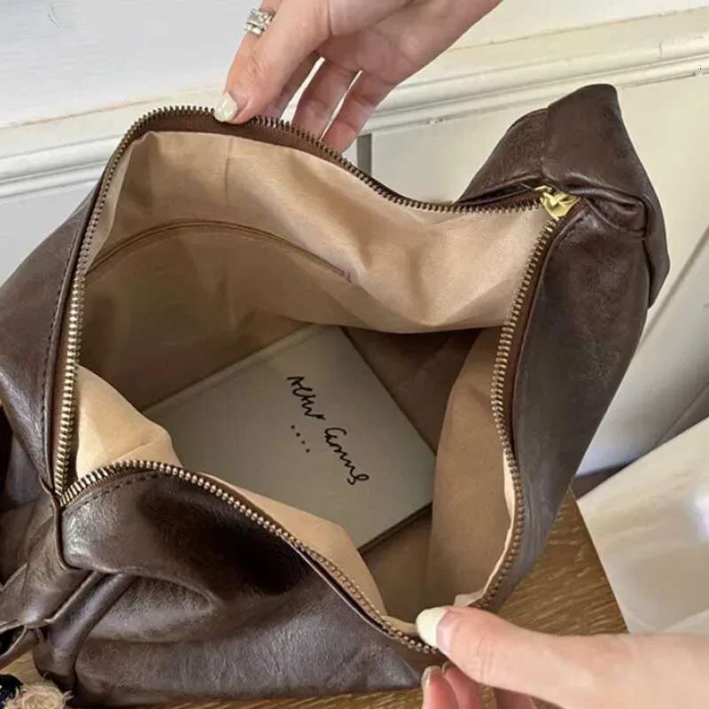 Maillard Retro 2024 New Trendy South Korean Tote All-Match Large Capacity Shoulder Bag Handbag for Women