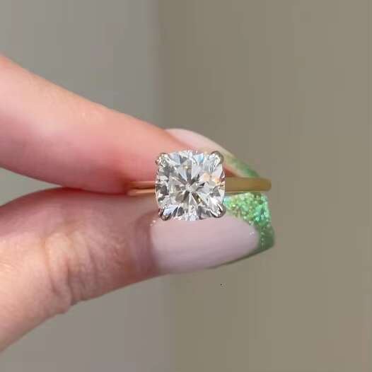 Lab Grown Diamond Ring 1.5CT Cushion Cut Cvd Diamond IGI Certificate 18K Gold Engagement Ring