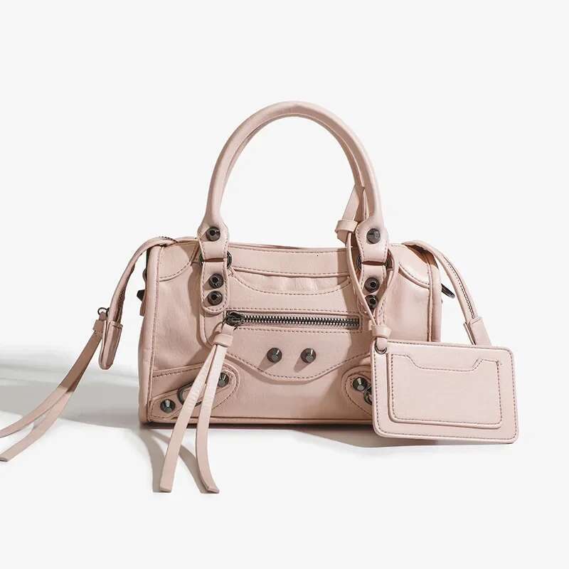 Fashionable Retro Pillow Shaped Women's Crossbody Shoulder Bag New Style Motorcycle Handbag with Nail Head Detail