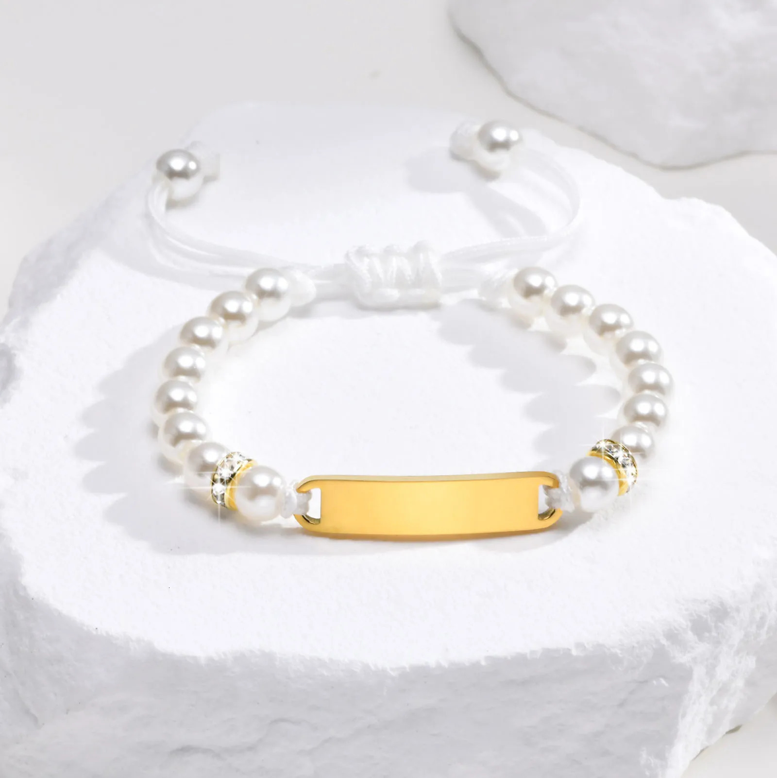 Vnox Free Personalized Girl Name Bracelets Custom Anti Allergy Stainless Steel Pink Beads Bracelet for Boy Girls Birthday Gifts 250430