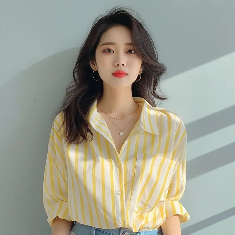 Striped womens shirt Korean style long sleeved top casual autumn fashion 2024 lapel pocket dress 250422