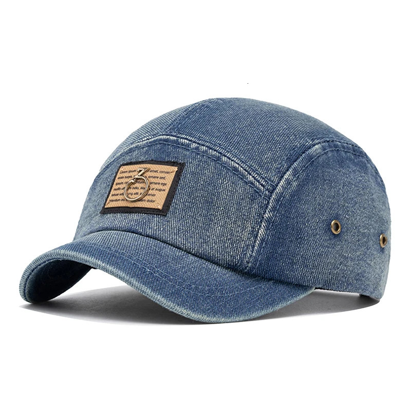 Womens letter metal logo denim baseball cap short Brim Washed Distressed hat Korean style sun protection snaps hat 250430