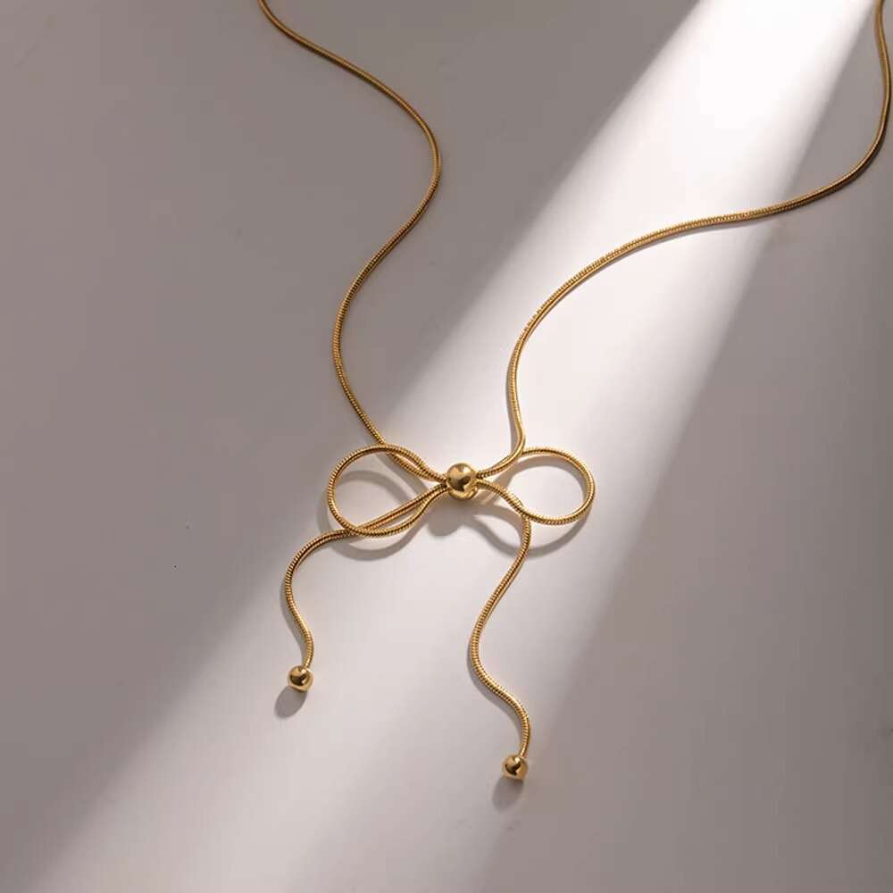 Instagram Iuencer's Same Style Drawstring Butterfly Design Necklace, Gold Titanium Steel Lock Chain, High-End Accessory