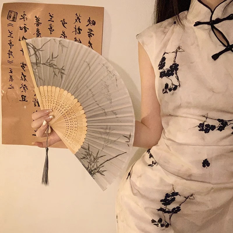 Wooden silk fabric folding fan retro style womens Japanese pattern retro fabric art craft gift home decoration handmade fan 250430