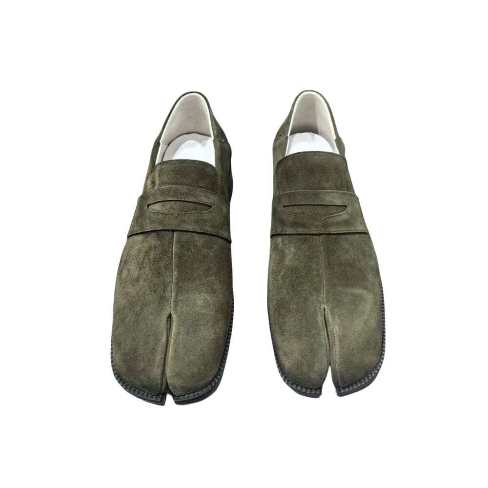New Leisure Horseshoe Shaped Split Toe Men's Flat Casual Comfortable Loafers Designer Style Shoes For Men