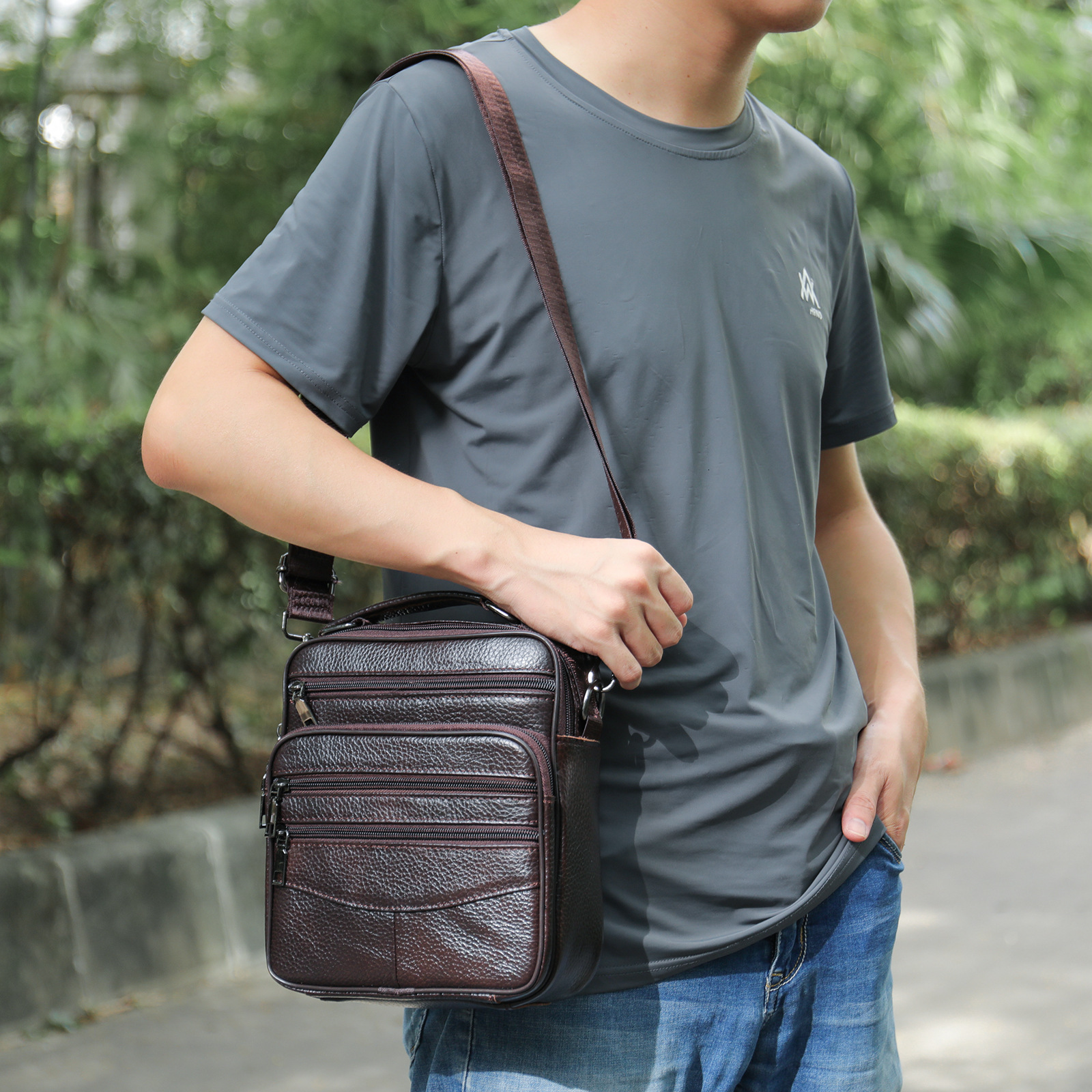 Single shoulder men's leather crossbody top layer cowhide casual small business vertical bag, trendy