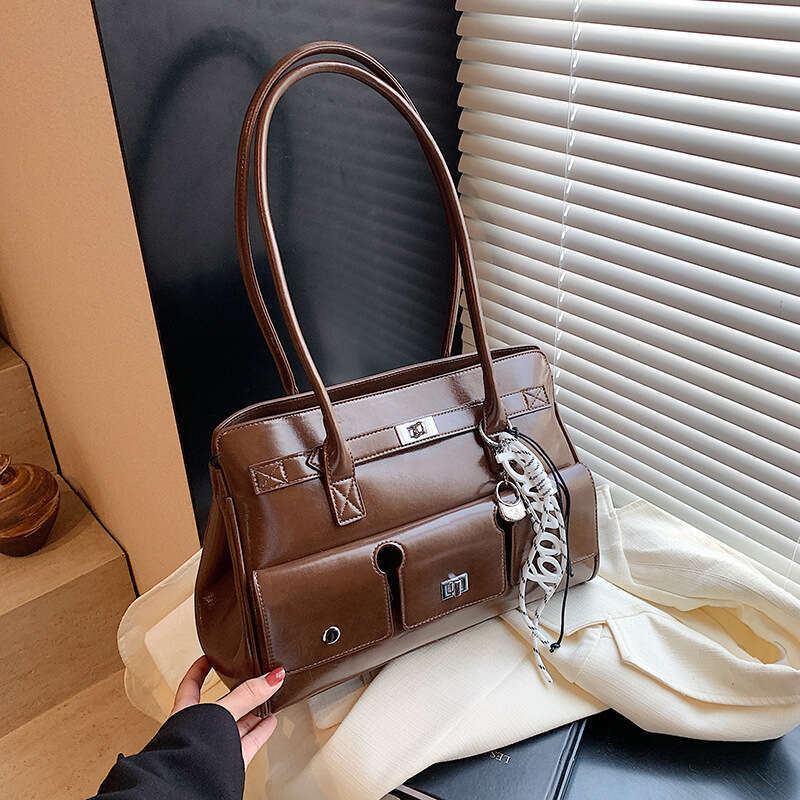 Commuter Large Capacity Handbag For Women 2025 New Versatile Shoulder Trendy Fashion Temperament Niche Armpit Bag