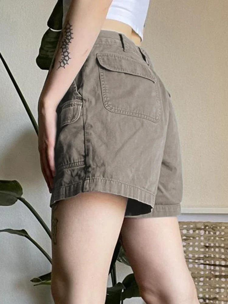 Retro Pocket Patch Cargo Jeans Shorts Womens Low Waist Y2k Harajuku Denim Shorts Street Clothing Solid Tight Women 250427