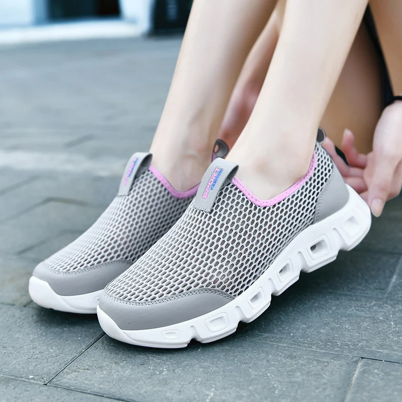 Mens Aqua shoes outdoor breathable beach shoes lightweight quick drying wet shoes sports water camping shoes size 48 250430