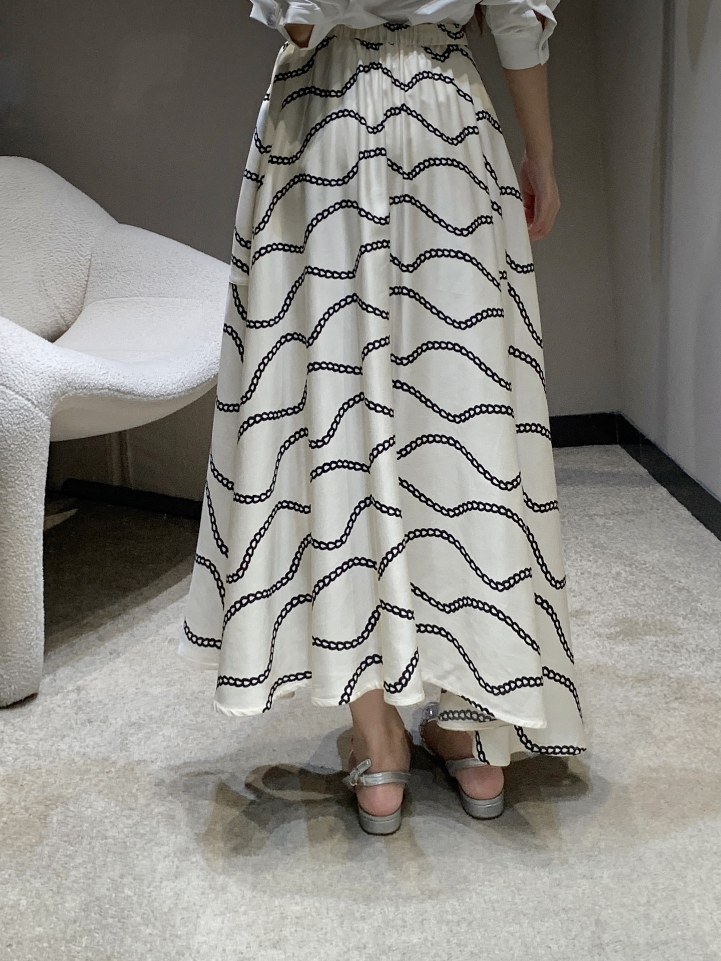 25SS Paris 2025 dress Fashion Week Show Customized Fashion Tailored clothing mens and womens Fashion Paris.M378