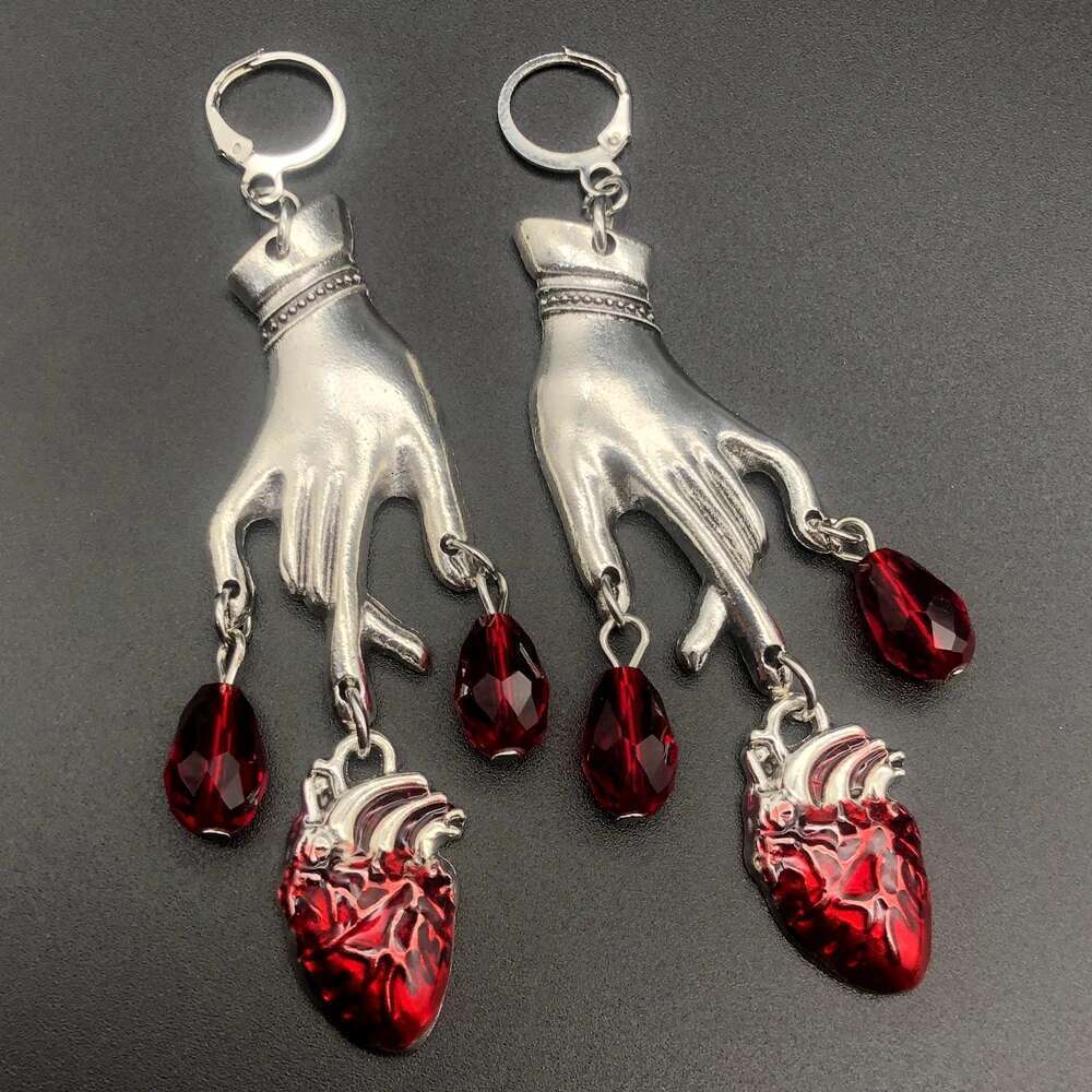 Bleeding Heart Earrings With Red Blood Drop Vampire Ghost Gothic Witchcraft Jewelry Fashion Women Gift