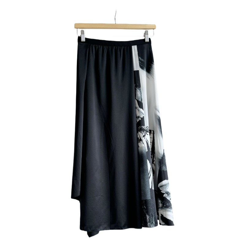2025 Black and white printed patchwork skirt dress Fashion Week Show Customized Fashion Tailored clothing womens Fashion Paris.M385