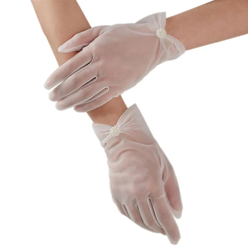 WG083 Fresh Wedding Bridal Gloves Soft Chiffon Small Pearl Flower White Short Bridal Gloves 250430