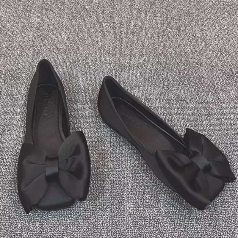Brand Bow Soft Sole Women Comfortable Flat Slip-on Ballet Ladies Sandals Satin Wedding Shoes