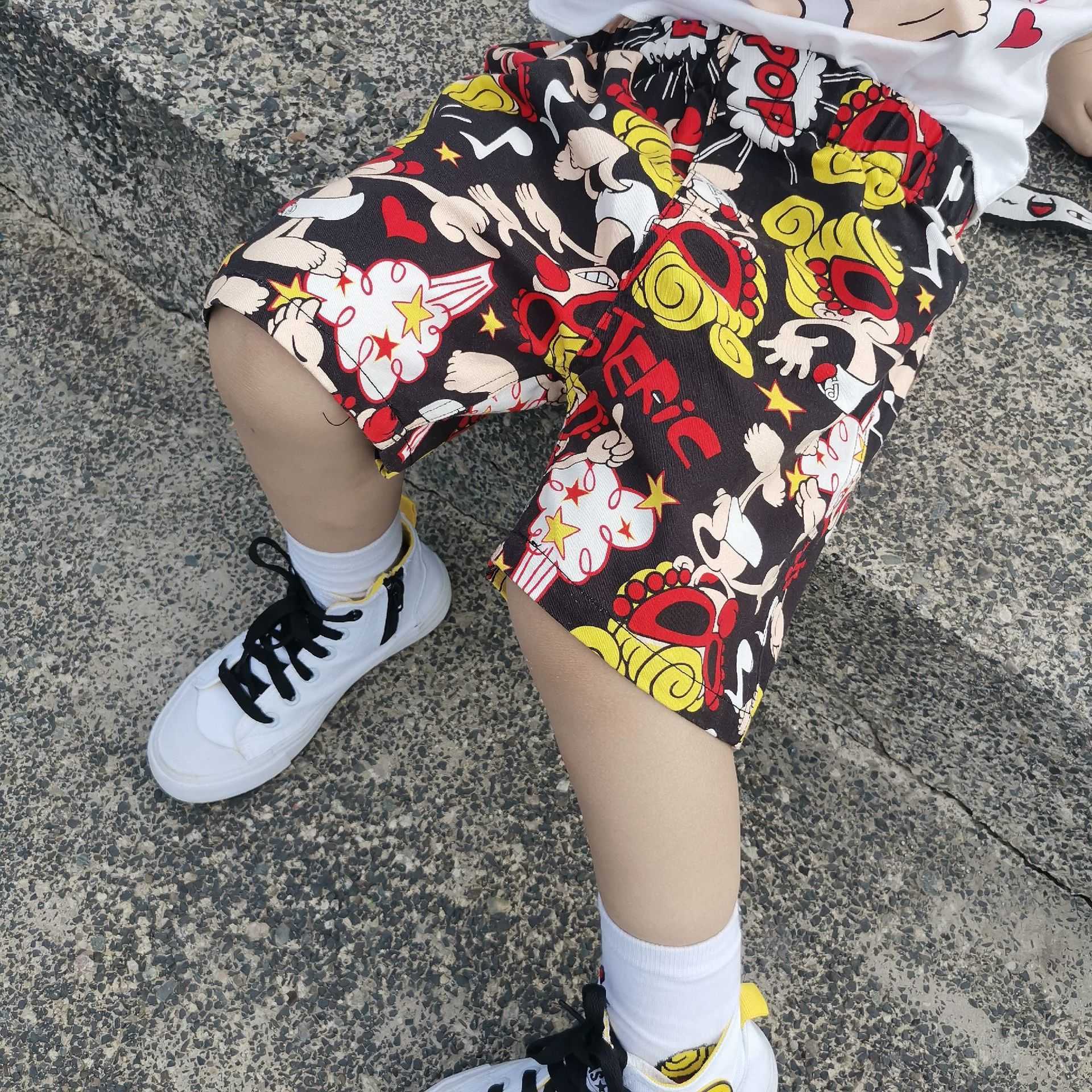 Childrens Casual Shorts Summer New Style Mens and Womens Cotton Five Quarter Pants Cartoon Full Print Trendy Shorts Dance Shorts Y250430Q3A1