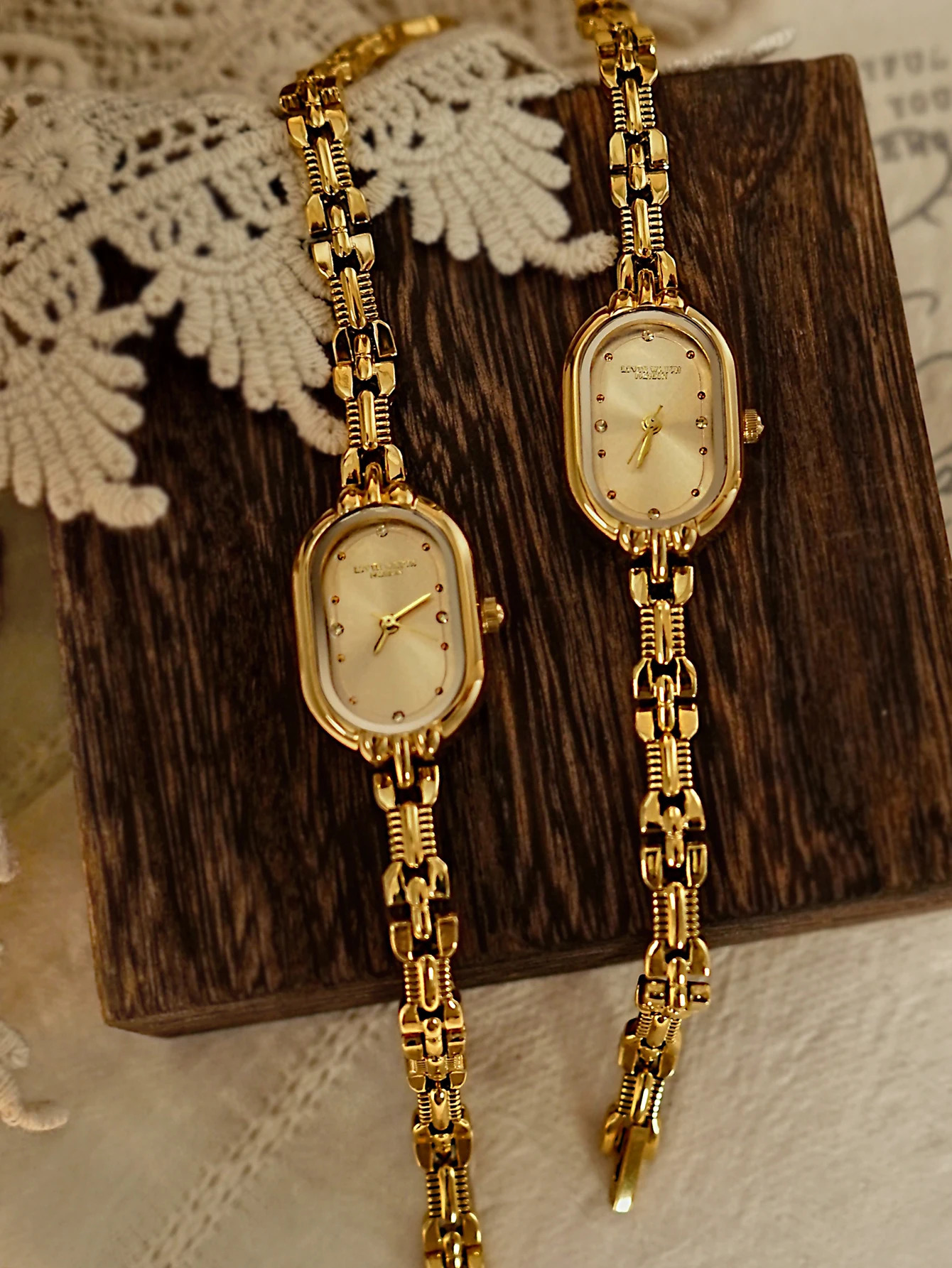 Home>Products>Fashion>Fashion>Simple Temperature Lamp>Elegant Edition>Womens Quartz Watch 250425