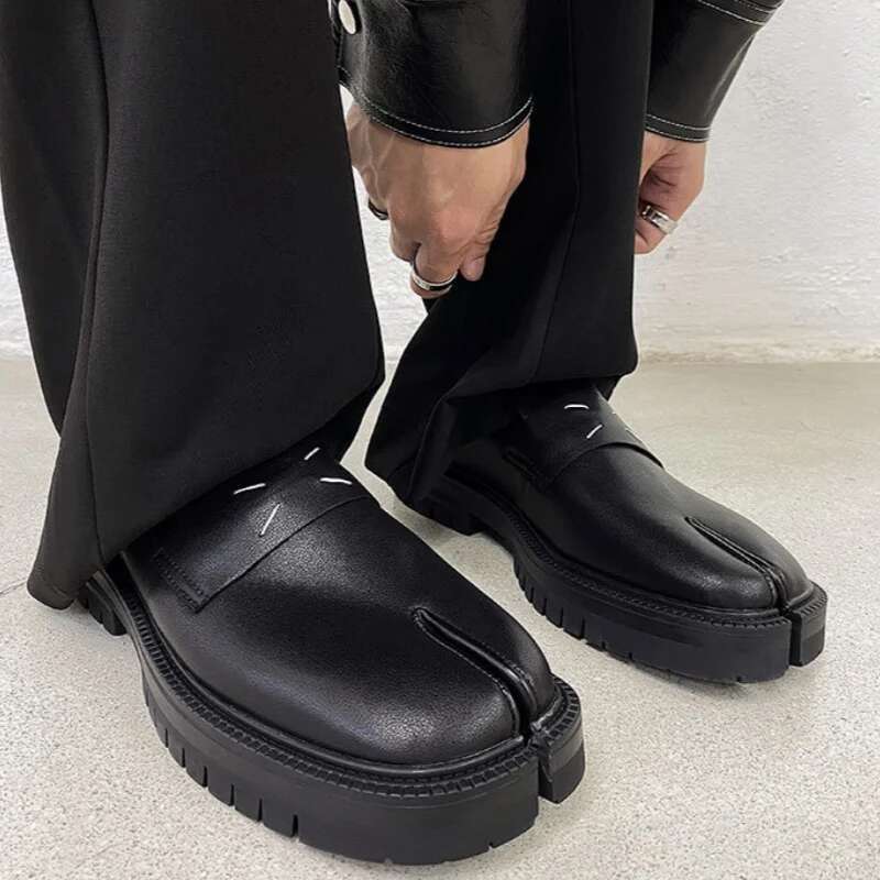 Split Toe Thick Sole Loafers Single Shoe Soft Leather Solid Color Flats Casual Women Men Shoes