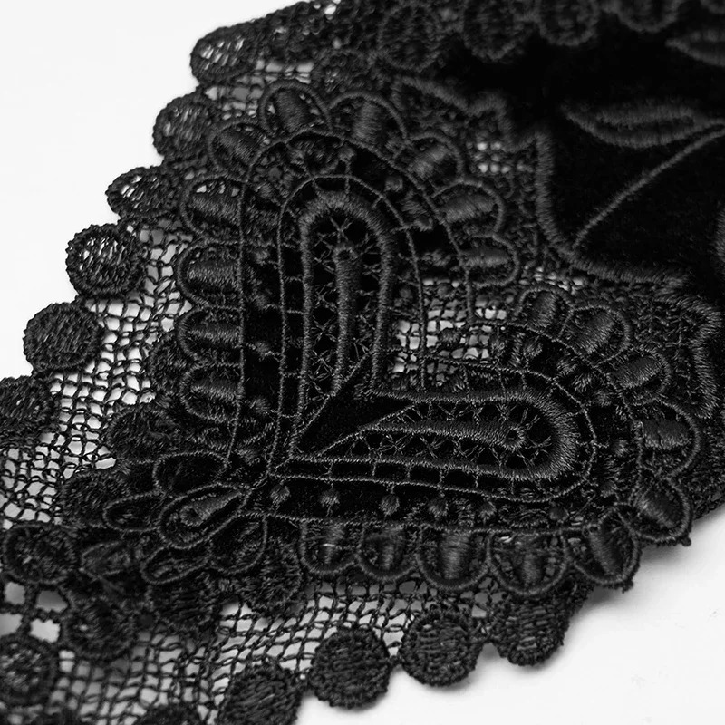 PUNK RAVE Womens Gothic Gorgeous Lace Flower Type Gloves Love Decal Party Club Elegant Women Black Accessories 250420