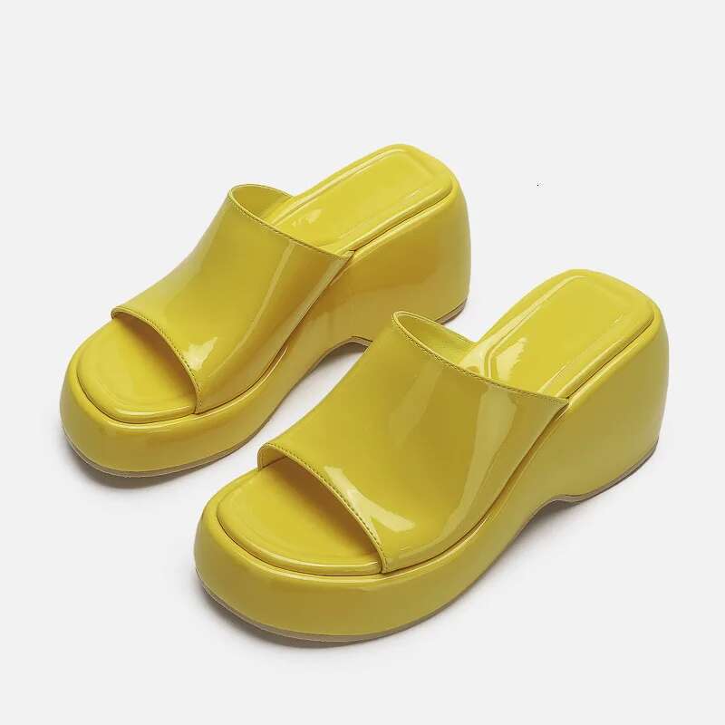 New Fashionable Sier High Heels Versatile Platform One Step Slippers Women Casual Comfort Sandals Party Shoes Wome