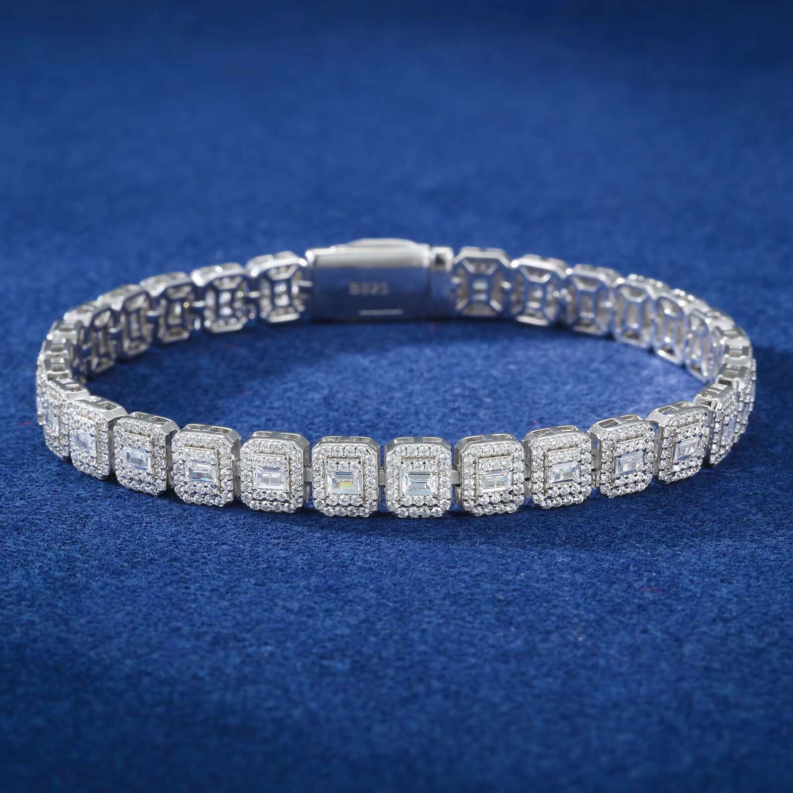 New Arrival 7.5mm Moissanite Tennis Bracelet White Gold Plated 925 Sterling Silver VVS Baguette Diamond Women Luxury Jewelry