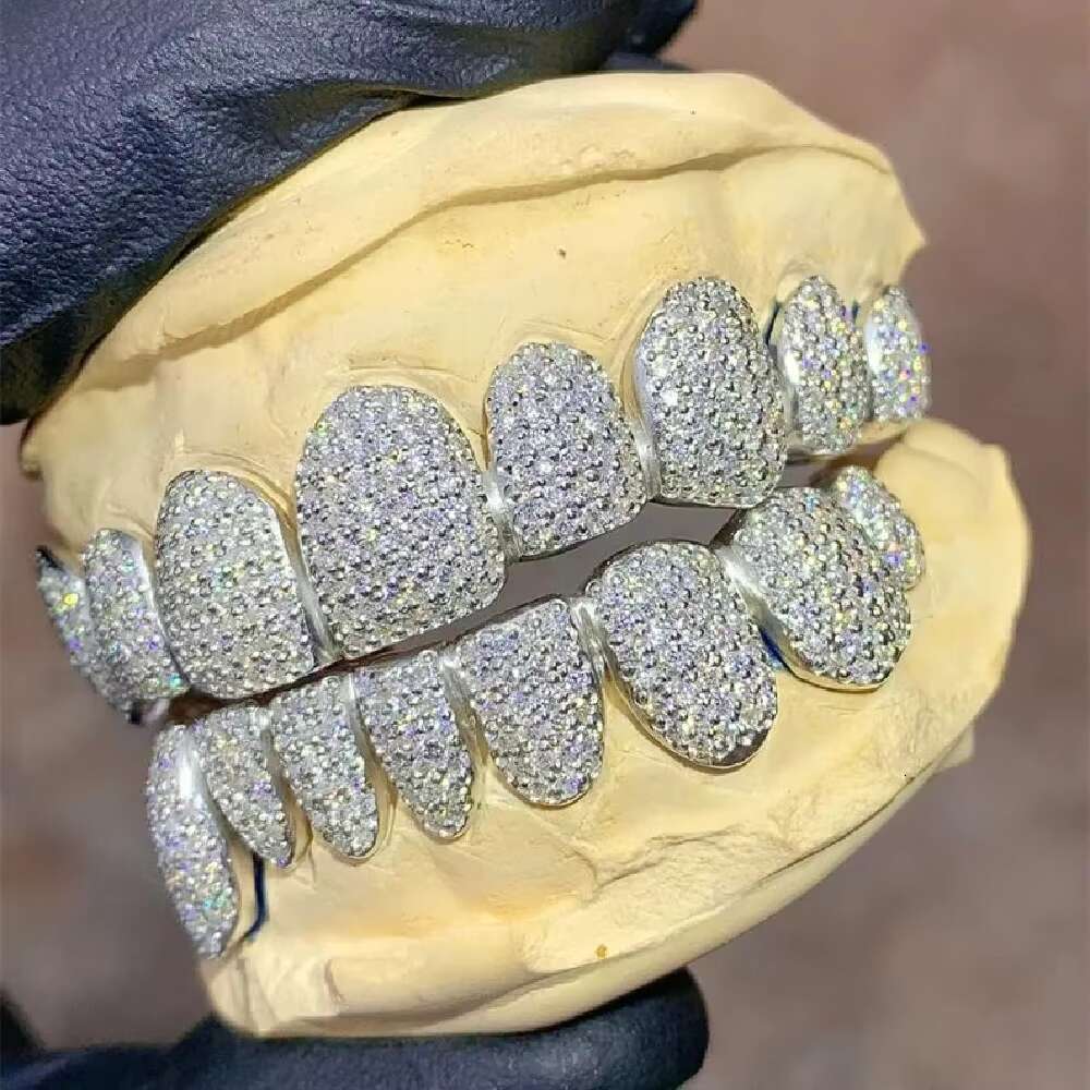 Hip Hop Fashion Jewelry Sterling Sier Moissanite Round Brilliant Cut Custom Dia Grillz for Unisex with Vvs Clarity
