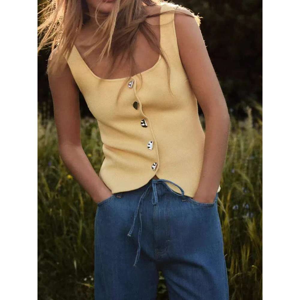Zevity Women Basic Square Collar Knitting Sling Blouse Female Chic Sleeveless Buttons Design Vest Shirt Blusas Crop Tops Ls9040