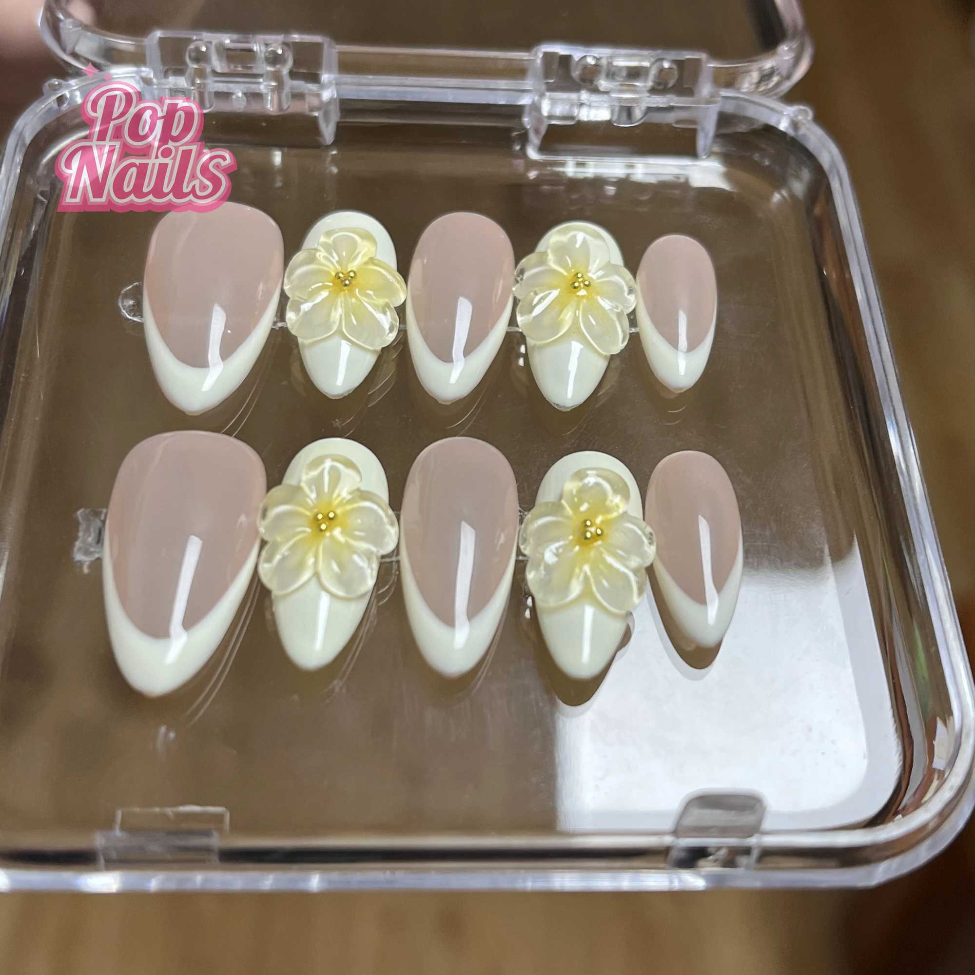 Almond 3D Yellow Flower Nail Art Cutting edge Acrylic Press Customization Medium Short Flower Press Handmade French Cutting edge Nail H25429