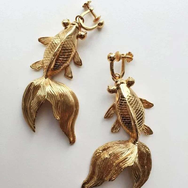 Design Unique Gold Color Fish Hanging Earrings Party Wedding No Hole Jewelry Women's Ear Clip