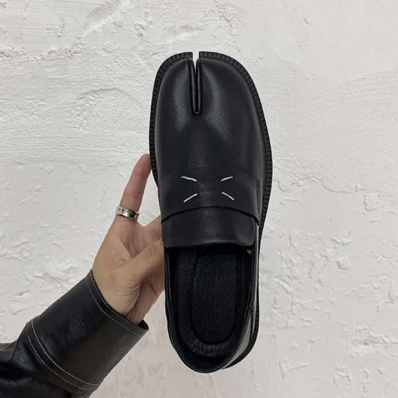 Split Toe Thick Sole Loafers Single Shoe Soft Leather Solid Color Flats Casual Women Men Shoes