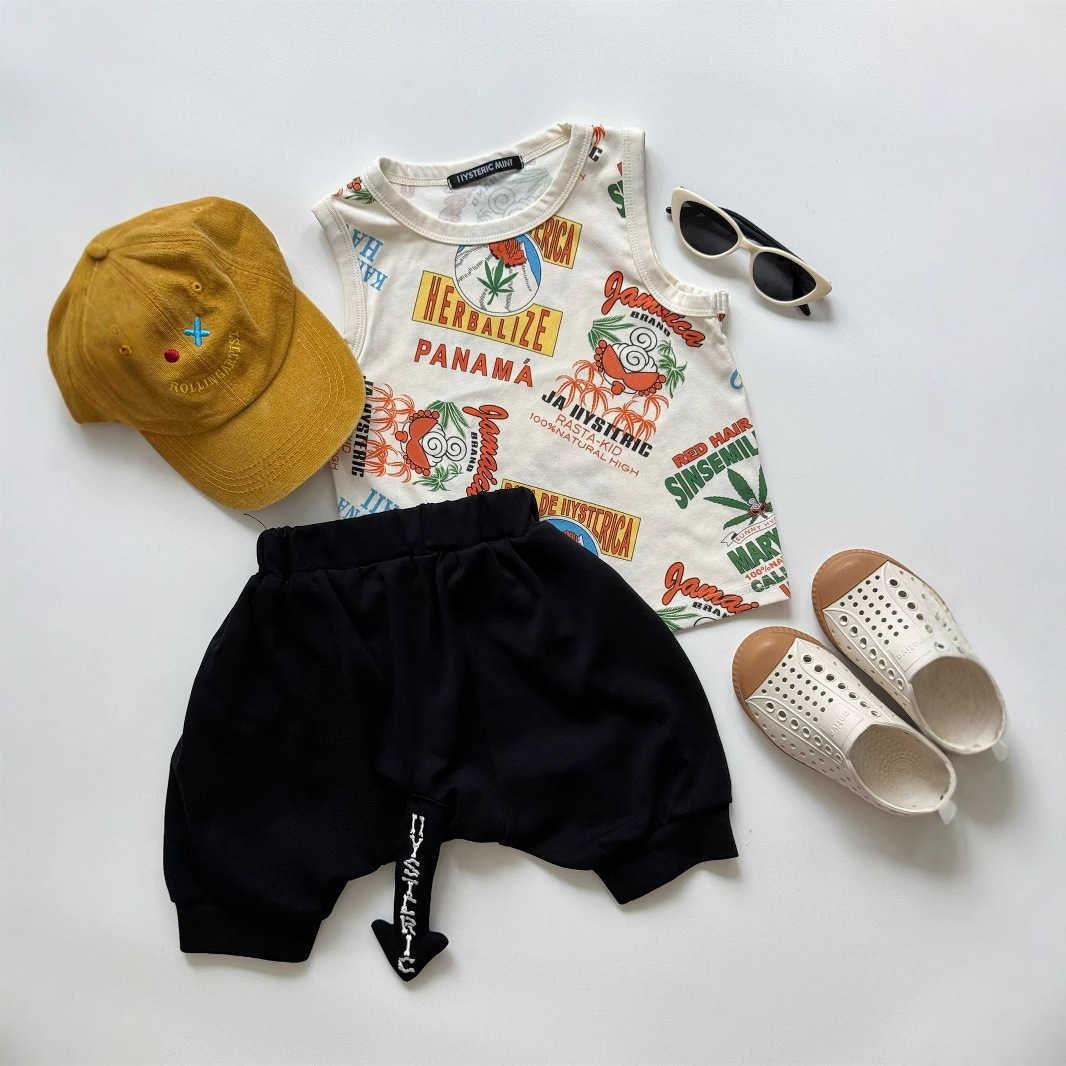 2025 Summer Black Super Trendy Brand Pacifier Devil Tail Embroidery Collapsed Pants Pacifier Childrens Shorts Y250430V39W