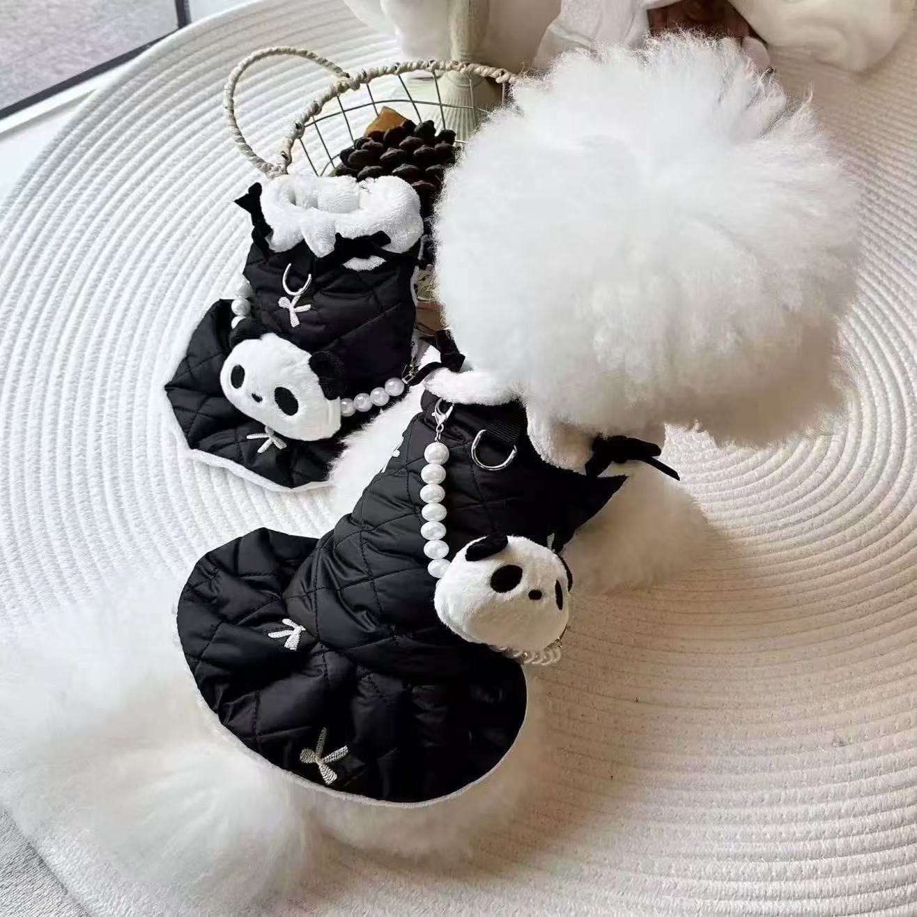 T00111Dog Clothes Spring and Autumn West Highland Bichon Teddy Schnauzer Maltese Small Dog Pet Thin Sweater
