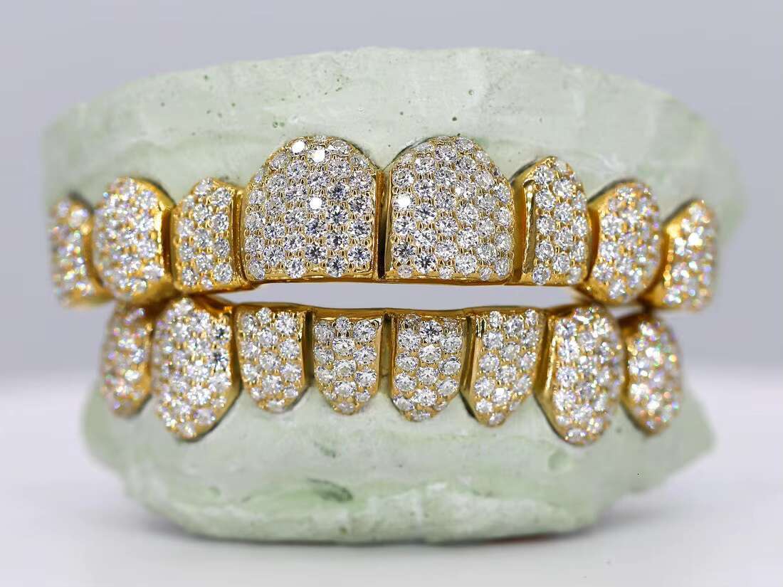 8 on 8 VVS MOISSANITE DIAMOND GRILLZ TOP and BOTTOM DIAMOND TEETH GRILLZ