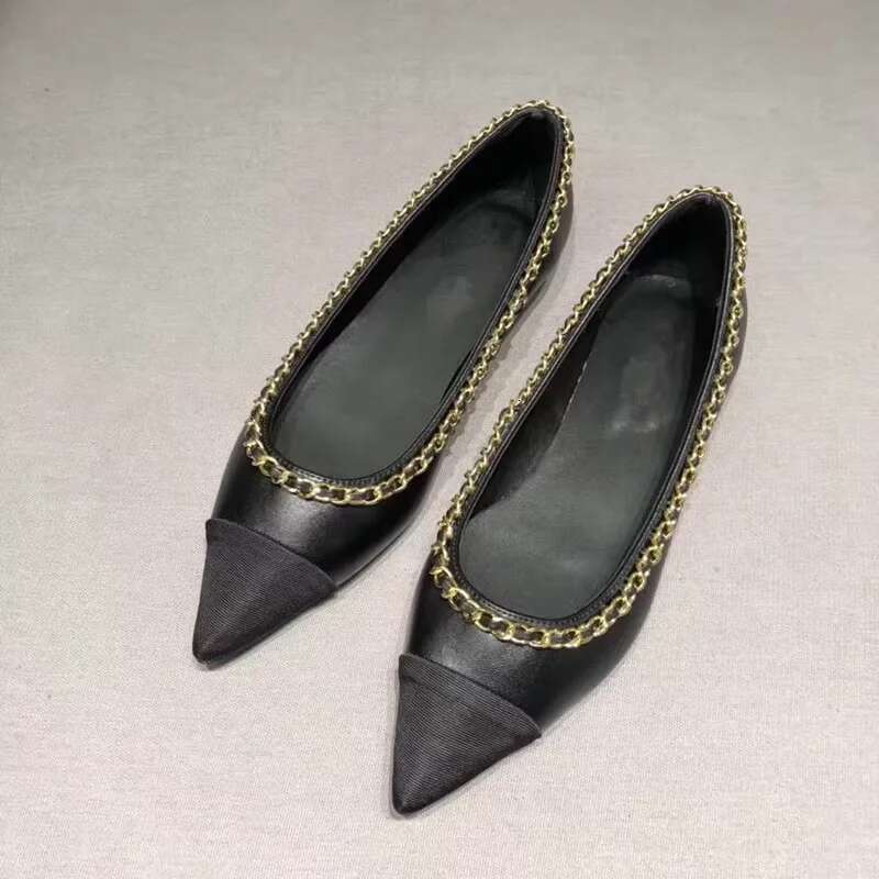 Fashion Brand Pointed Pumps Comfortable Flat Slip-on Metal Chain Edged Splicing Women Shoes