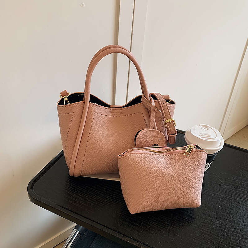 Premium Soft Leather for Women 2025 New Fashionable Versatile Handheld Bucket Bag, Casual and Simple Crossbody Mother Bag