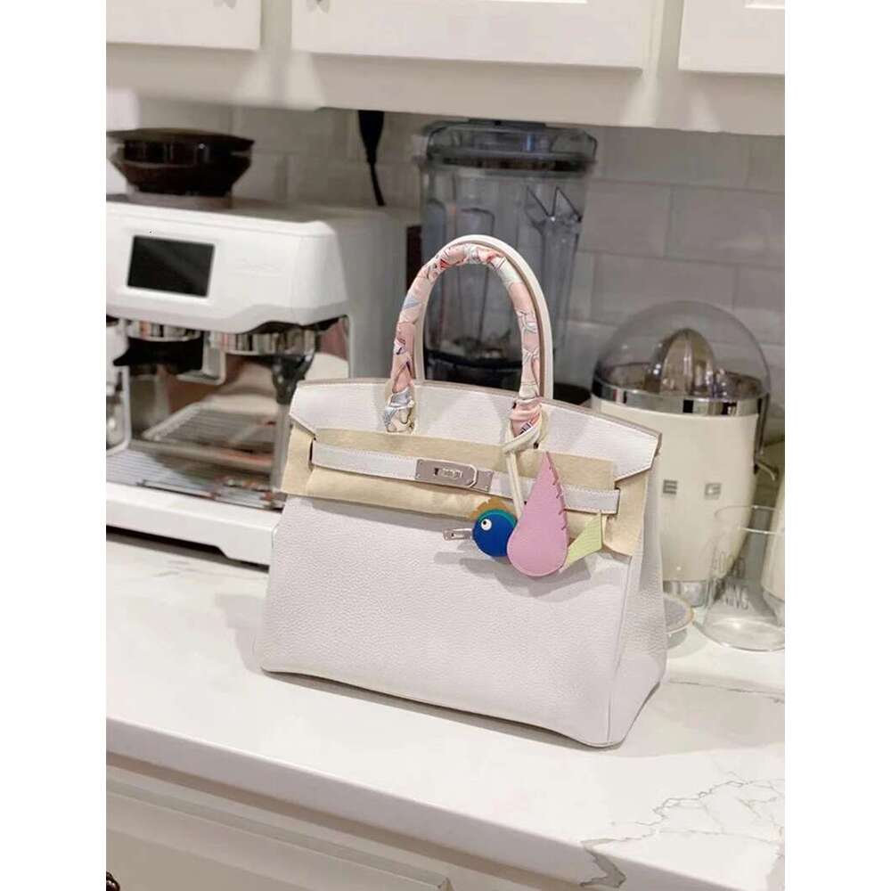 Birdy Sewing Handmade Ornament Leather Bagpack Decoration Vintage Car Keychain Bag Pendant Hanging Accessories Gift