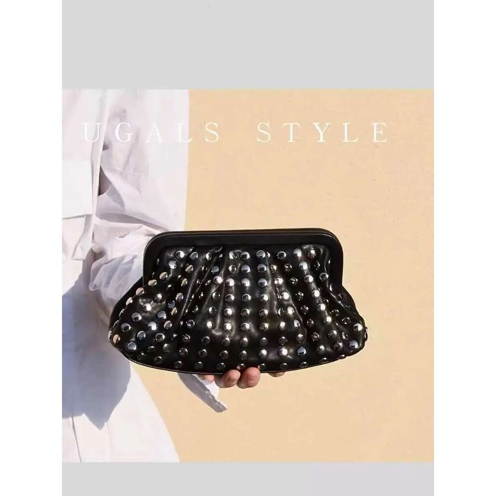 Fashion Rivet Punk Shell High Quality Textured Leather Pleated Clutch Purse For Dinner Party Women Handbag Female Casual Bag