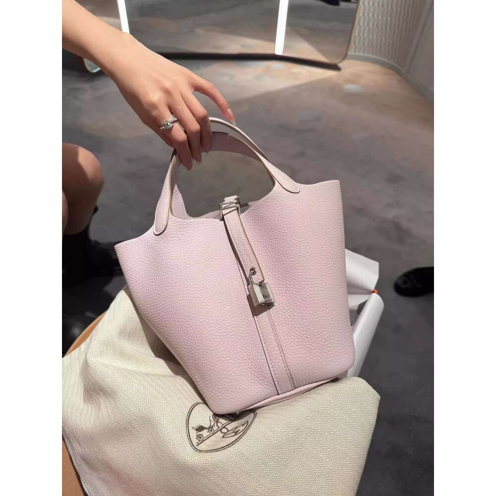 Vegetable Basket for Women 2025 Summer New Versatile Bucket with Large Capacity Premium Feeling Handheld Mother and Child Bag