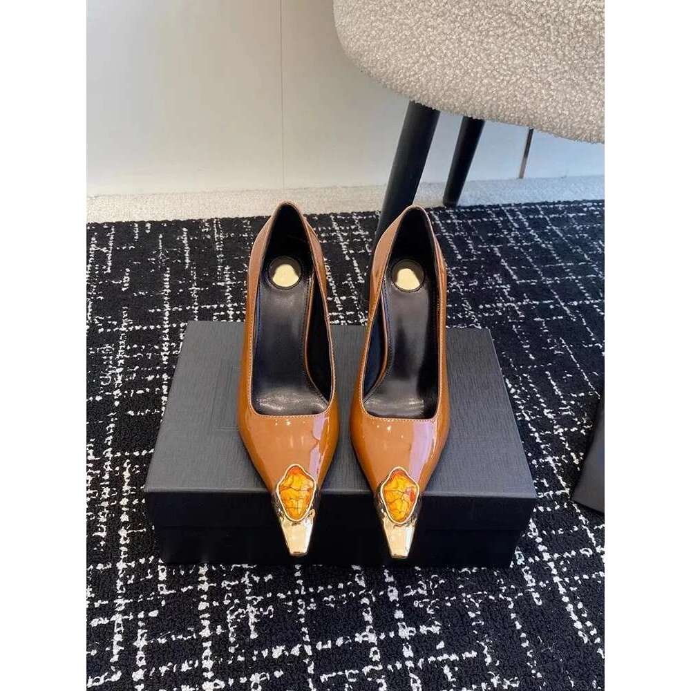 Brand Designer Single Rhinestone Tip Gold Luxurious Sexy Women Sandals Shoes Metal Toe Ladies High Heels