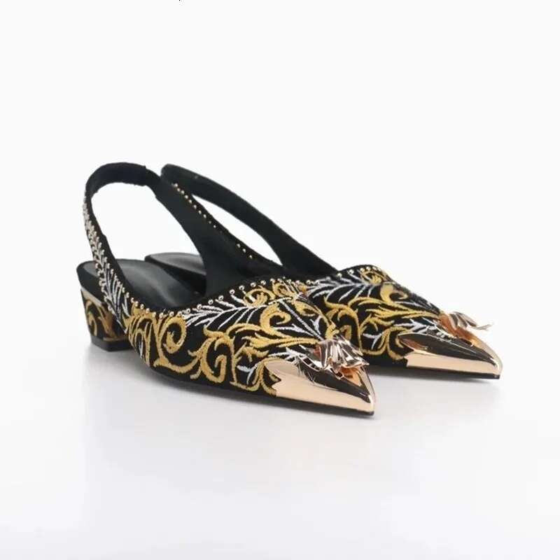 New Fashion Design Thick Heel Metal Pointed Toe Embroidered Women's Empty Back Sandals Rivet Decorated Shoes Women