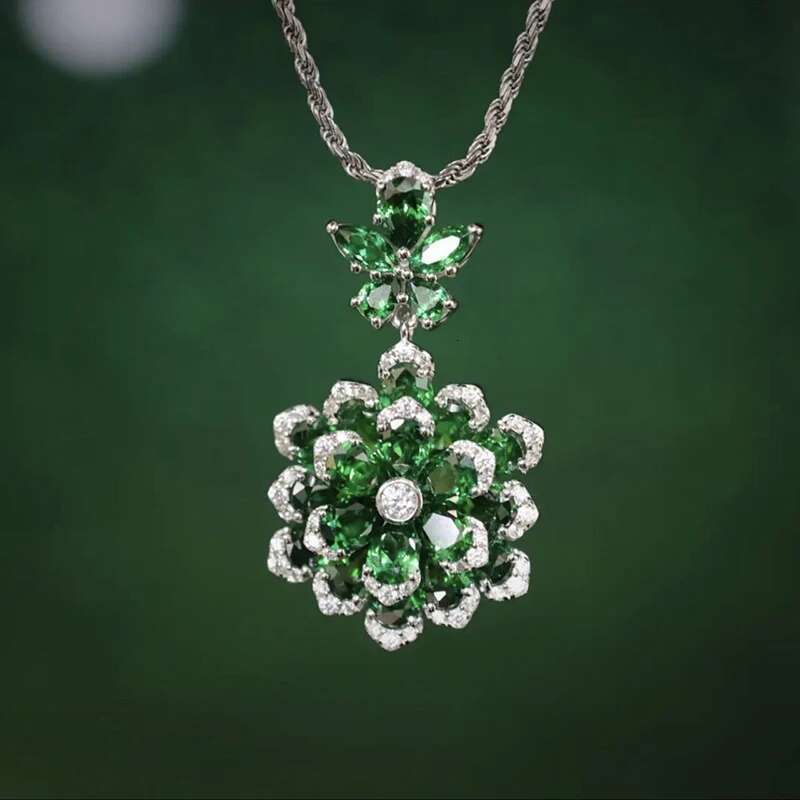 Sier Color Blue/Red/Green Crystal Jewelry Sets For Women AAA Zircon Wedding Party Elegant Rings Earrings Necklaces