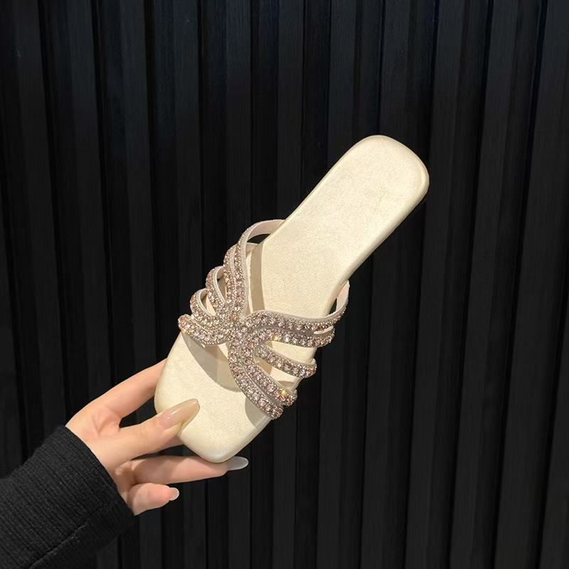 2025 New Striped Summer Flat Shoes Fashion Sliding Outdoor Designer Women's Casual Sandals Large 43 Women's Trendy Slippers